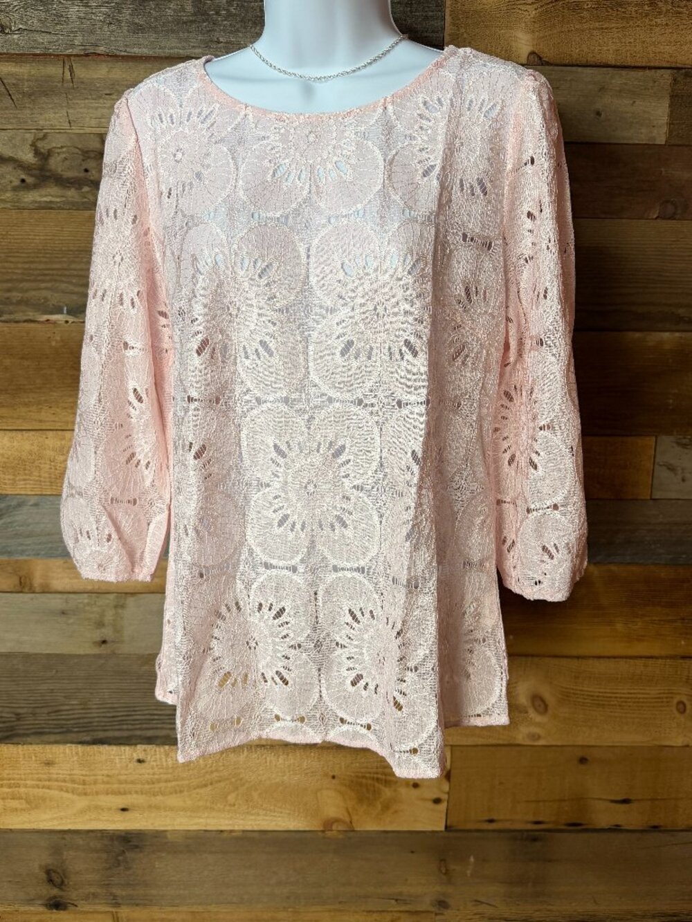 Women's Light Pink Lace Floral Embossed Blouse Sz. S Dressy 3/4 Sleeve
